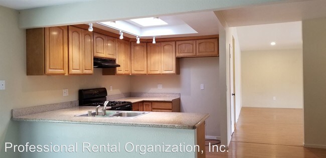 Building Photo - 659 Rio Vista Dr