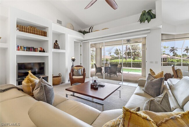 Building Photo - 9851 El Greco Cir