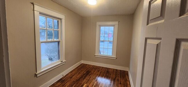 Foto del edificio - 46 Genesee St