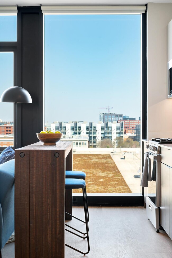 Interior Photo - The Avra West Loop