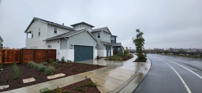 Building Photo - 3329 Delta Coves Dr