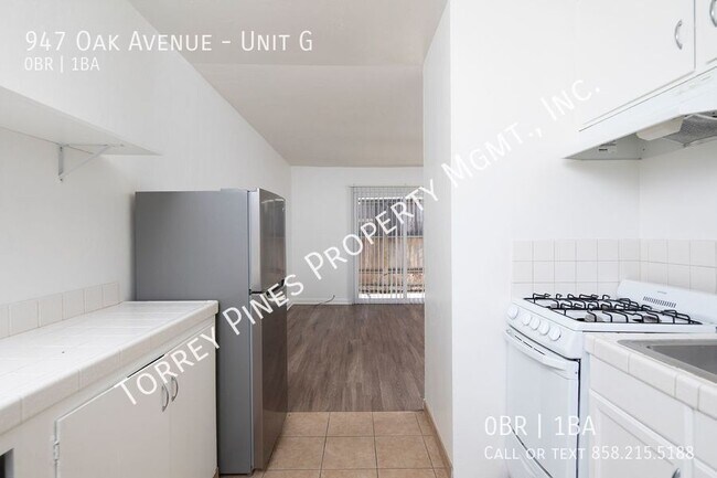 Foto del edificio - 947 Oak Ave