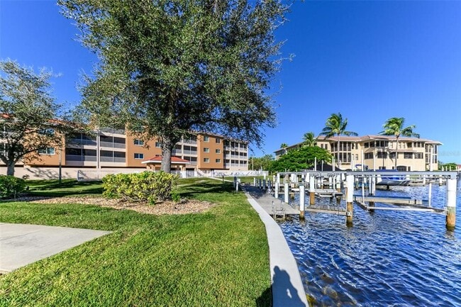 Building Photo - 3322 Purple Martin Dr
