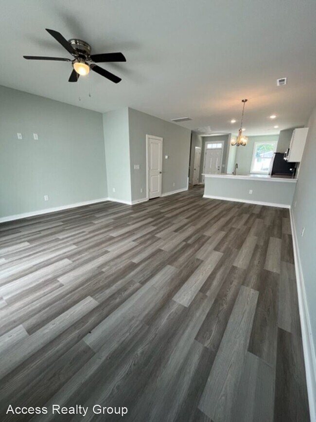 Building Photo - 2 br, 2.5 bath House - 427 Sunfish Lane