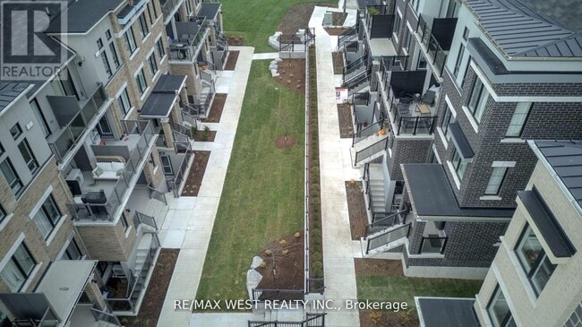 Building Photo - A - 31 LOOKOUT DRIVE