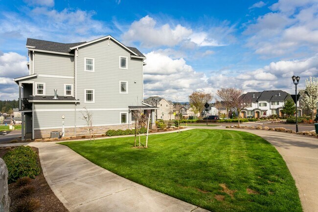 Foto del edificio - North Villebois - 3-bedroom, 3.5-bathroom townhouse