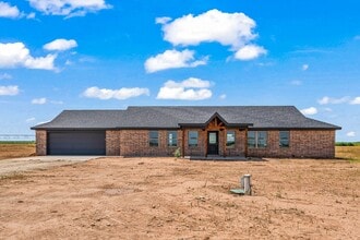 Building Photo - 10907 N County Rd 2800