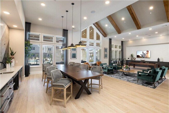 Foto del edificio - 22103 Gosling Rd