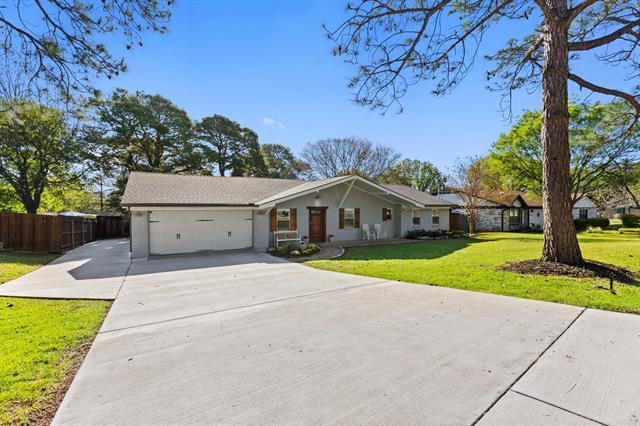 Building Photo - 3612 Grandview Dr