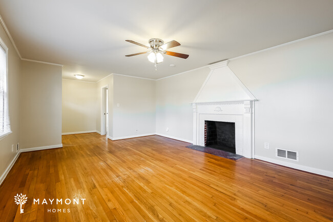 Building Photo - Cute 3 Bedroom Spartanburg Home!