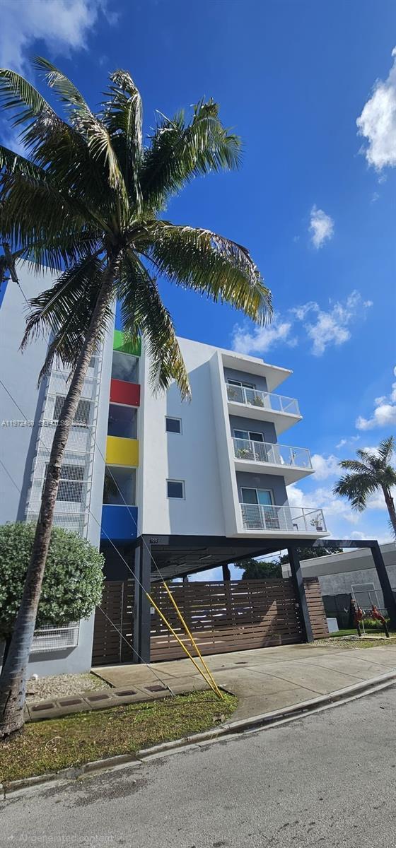 Building Photo - 1857 NW 24th St