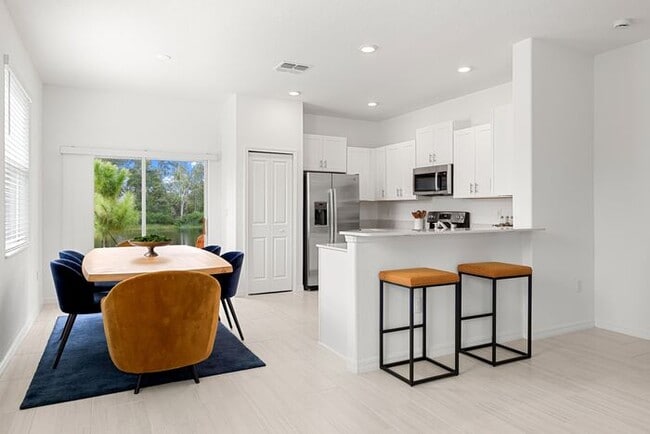 Building Photo - 5064 Capri Hbr Dr