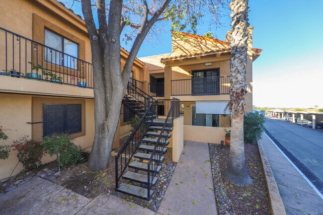 Foto del edificio - 8271 N Oracle Rd