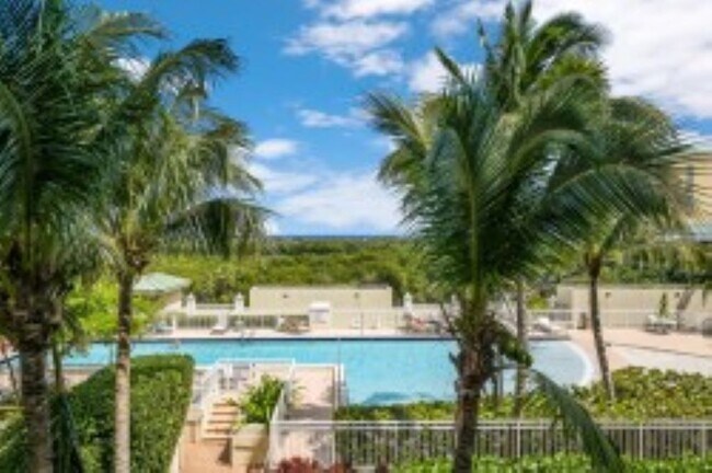 Foto del edificio - 350 N Federal Hwy