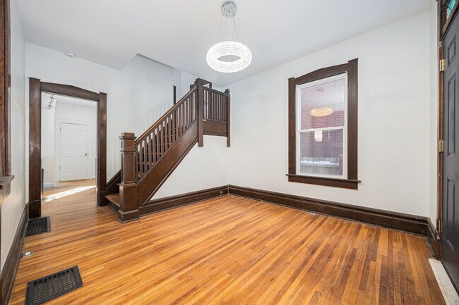 Foto del edificio - 732 Bedford Ave