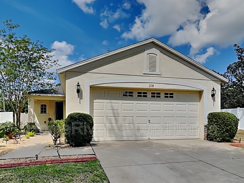314 Westchester Hills Ln, Valrico, FL 33594 House Rental in Valrico