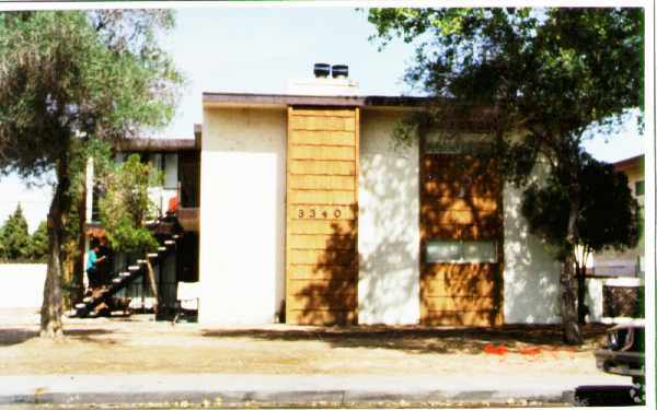 Foto del edificio - 3340 Athens St