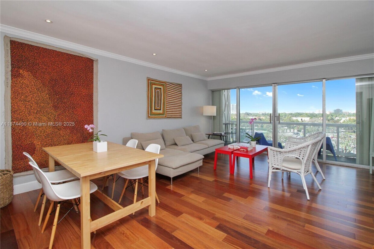 Foto principal - 2451 Brickell Ave