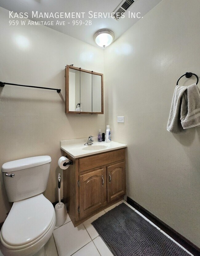 Foto del edificio - 959 W Armitage Ave
