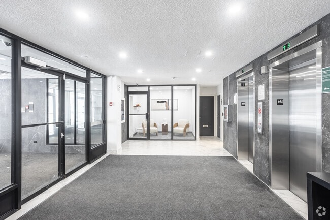 Lobby - Axis Tower