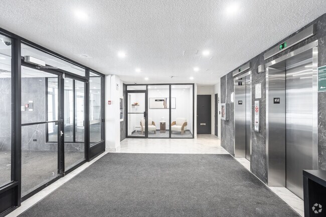 Lobby - Axis Tower