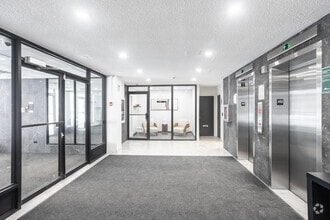 Lobby - Axis Tower