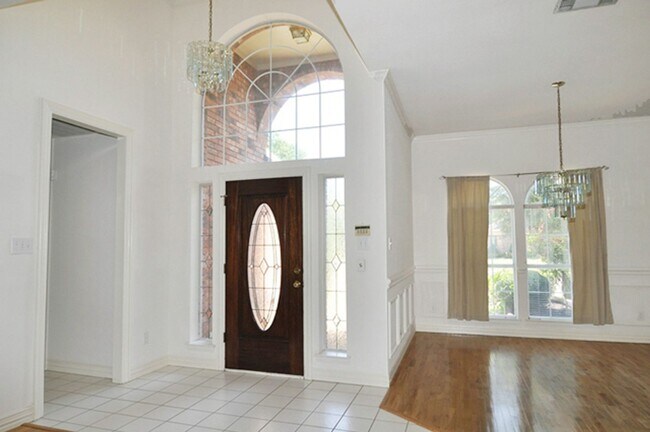 Foto del edificio - 6504 Beddo Ct