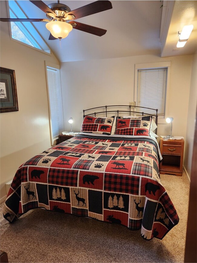 Master Bedroom w/walk-in Closet - 595 Danielson Rd