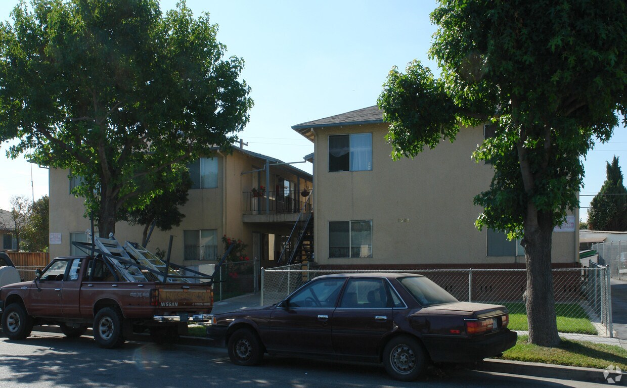 Building Photo - 1348 Danube Way
