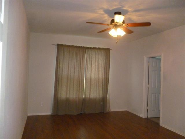 Foto del edificio - 3407 Melvin Dr