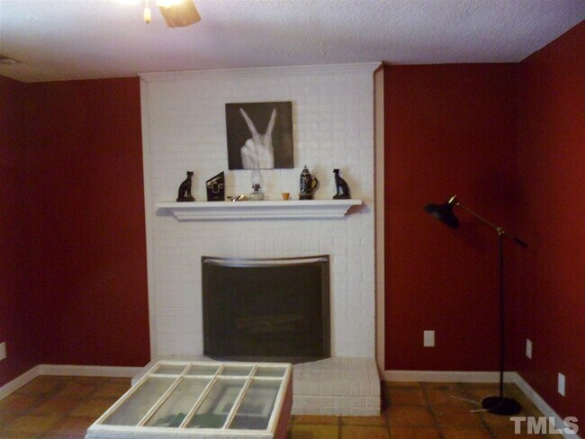 Building Photo - 2316 Hoot Owl Ct