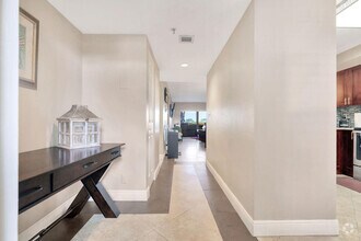 Building Photo - 6662 Boca Del Mar Dr