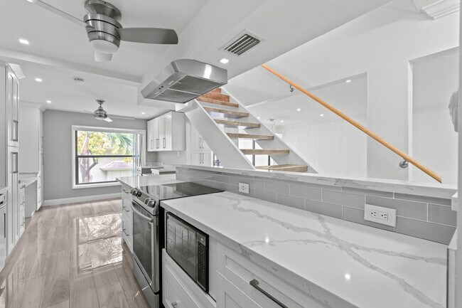 Foto del edificio - 149 NW 70th St