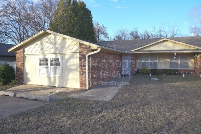 Foto del edificio - 746 W Commercial St