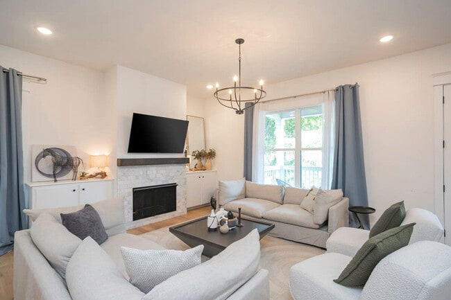 Building Photo - 106 Walnut Hill Dr