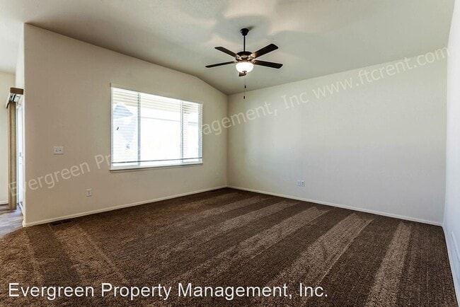 Building Photo - 3 br, 2 bath House - 1322 Murrlet St