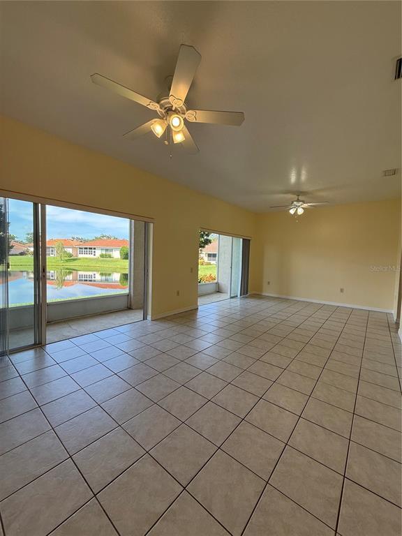Building Photo - 2212 Garden Lake Dr