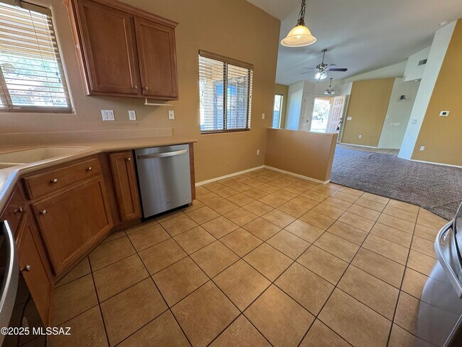 Foto del edificio - 6590 E Cooperstown Dr