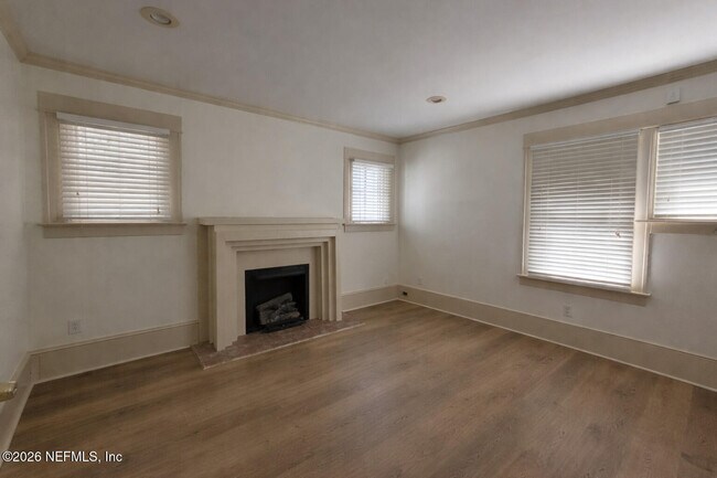 Foto del edificio - 1613 King St