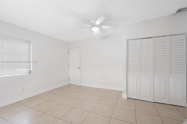 Building Photo - 700 SW 67th Ave