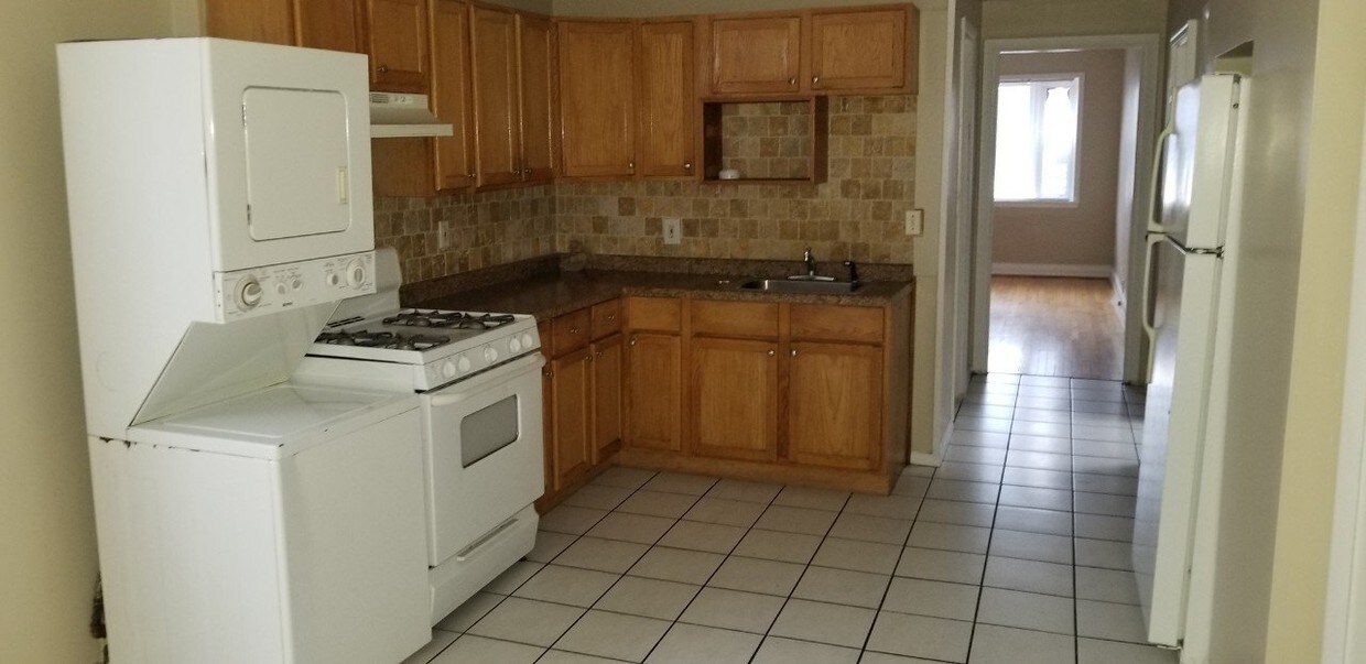 Foto principal - 3653 S Hermitage Ave