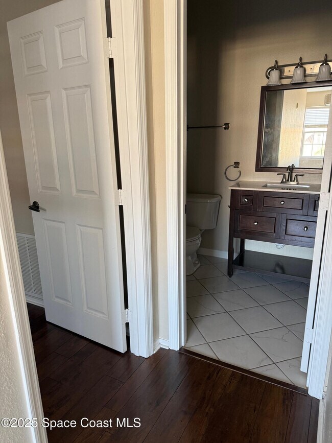 Foto del edificio - 1777 Sophias Dr