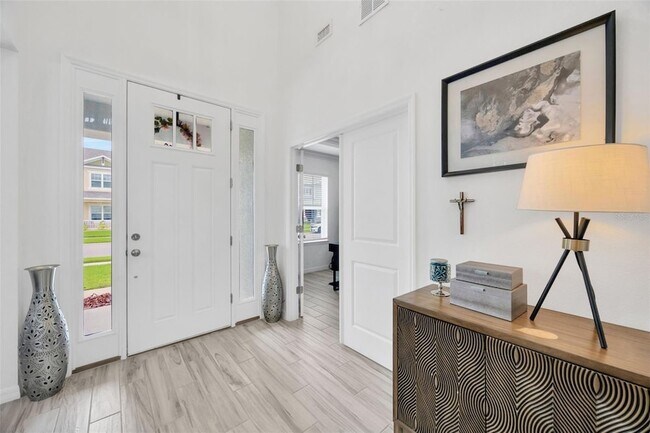 Foto del edificio - 7154 Bradbury Cir
