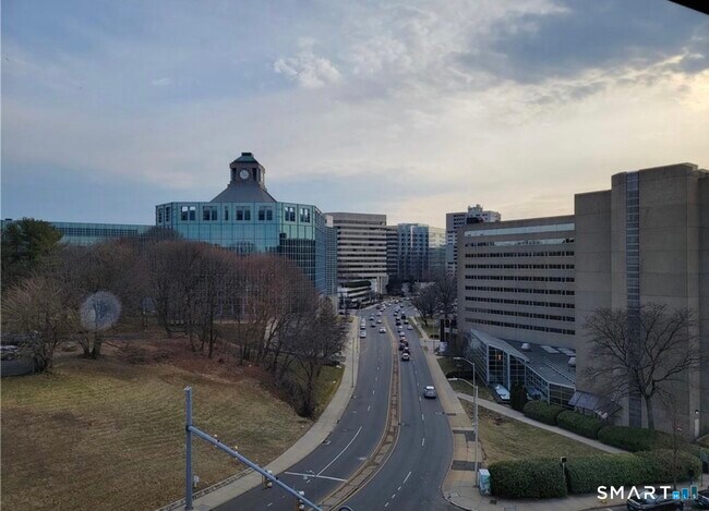 Foto del edificio - 300 Broad St
