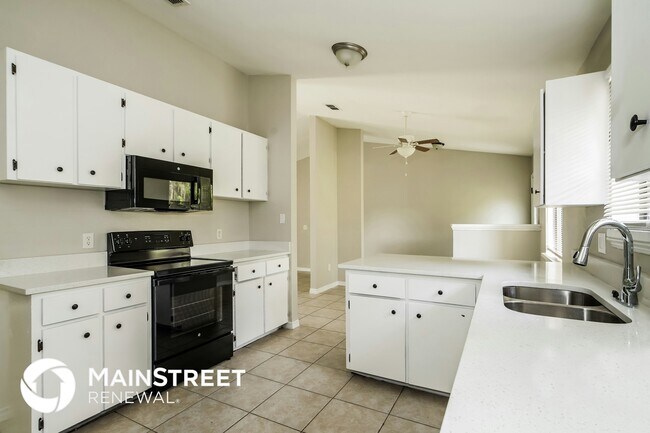 Building Photo - 1553 Faircloth Ct