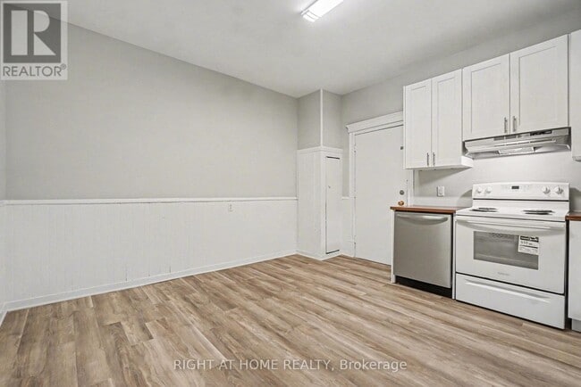 Photo du bâtiment - 486 Victoria St