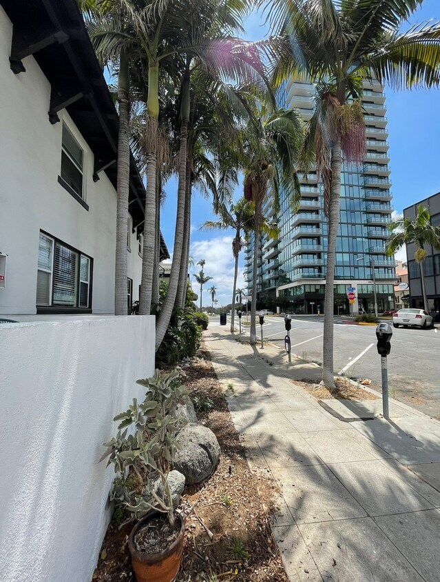 Foto del edificio - 444 Olive Street