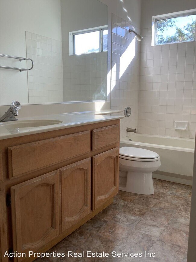 Foto del edificio - 3 br, 2 bath House - 1216 Fuhrman Way