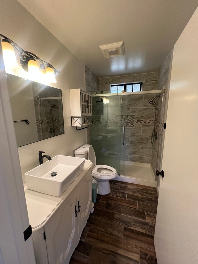 Primary Photo - 190 Aromas Rd