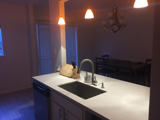 Cocina remodelada - 1201 McDuffie St